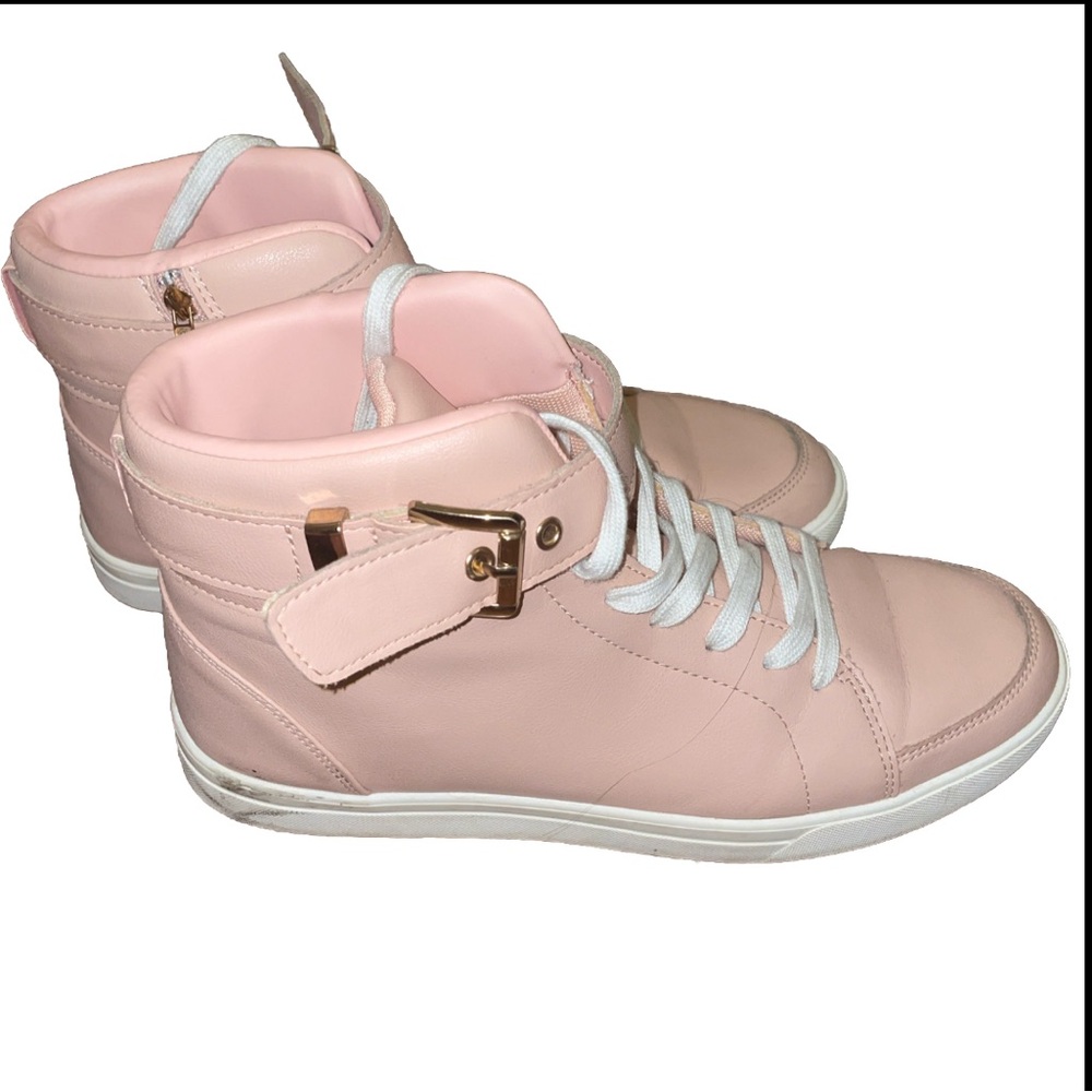 Shoedazed Rose Trainers 9.5